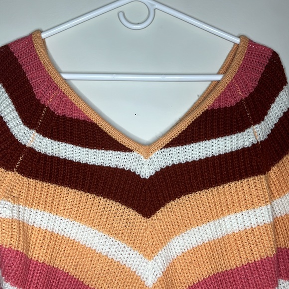 Stripe peachy sweater - Picture 3 of 4